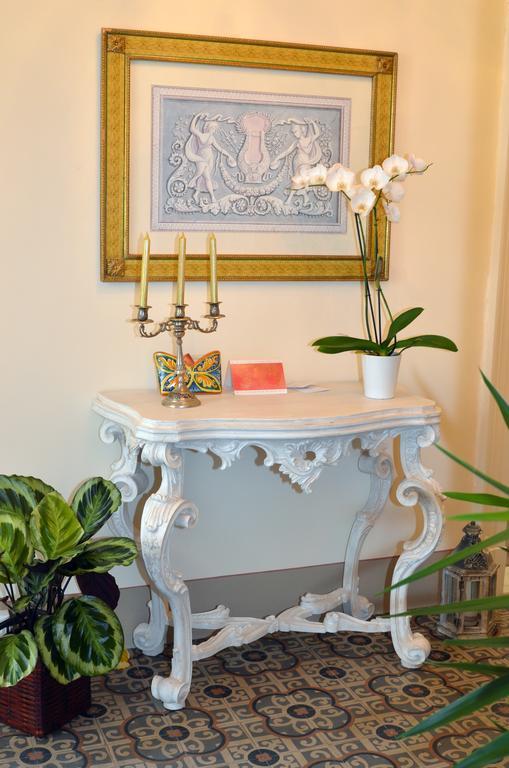 Casa Elide Bed & Breakfast Catania Eksteriør bilde