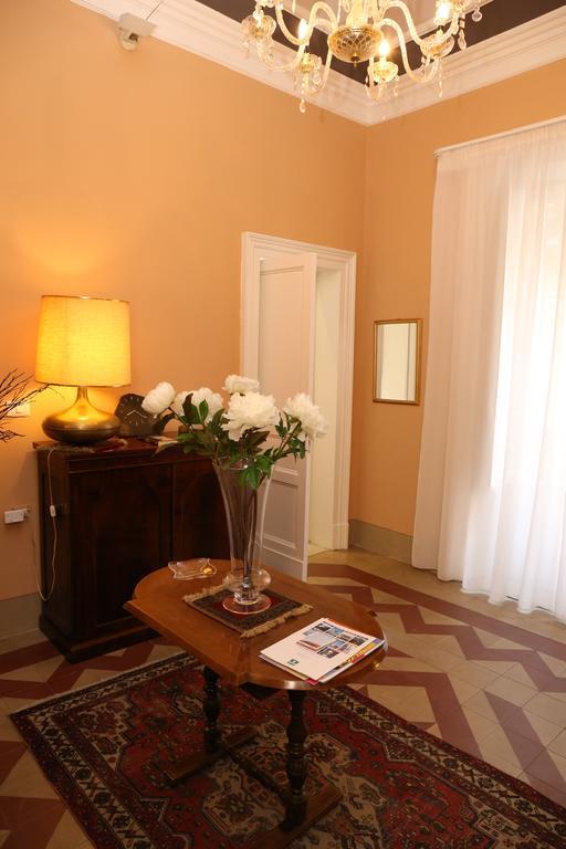 Casa Elide Bed & Breakfast Catania Eksteriør bilde